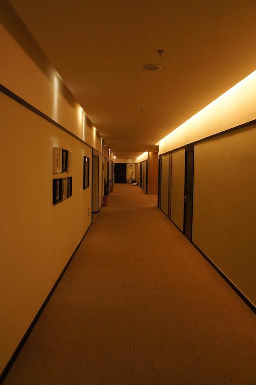 Joy Inn Gongbei Zhuhai Esterno foto