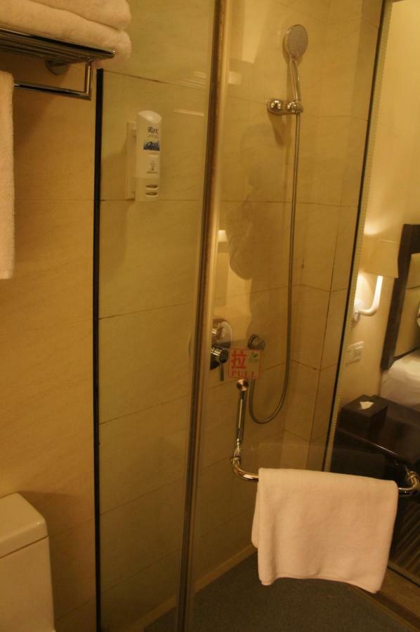 Joy Inn Gongbei Zhuhai Esterno foto