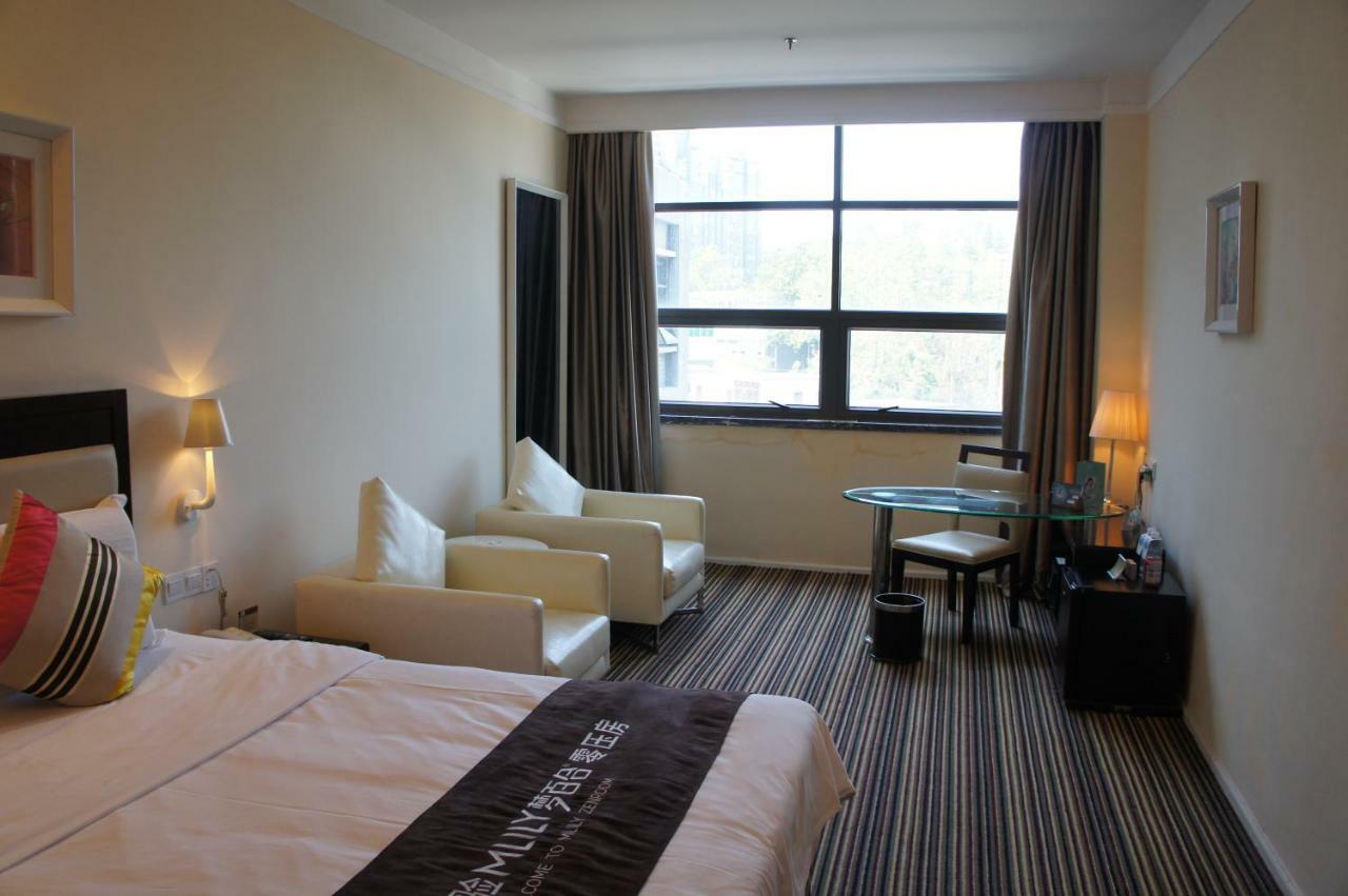 Joy Inn Gongbei Zhuhai Esterno foto